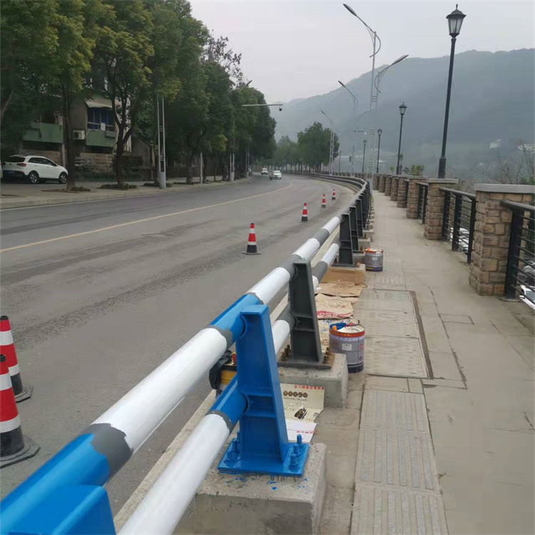 六安防撞护栏